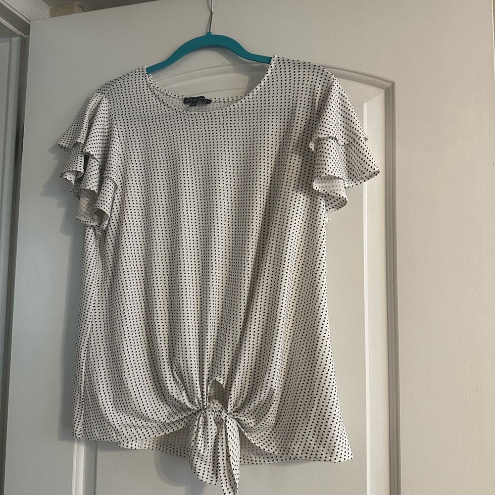 Adriana Papell Summer Top!